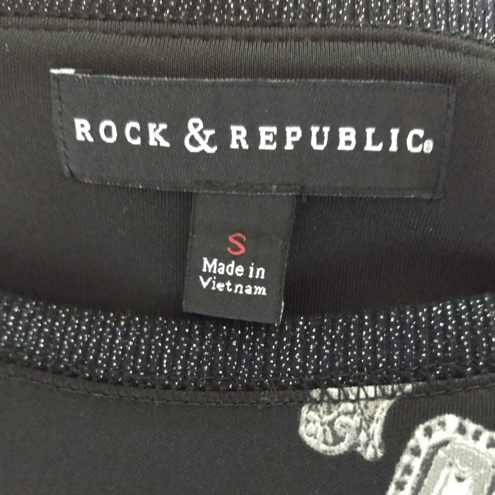 Rock & Republic Size Small Shirt Top Blouse NWOT - Picture 2 of 8